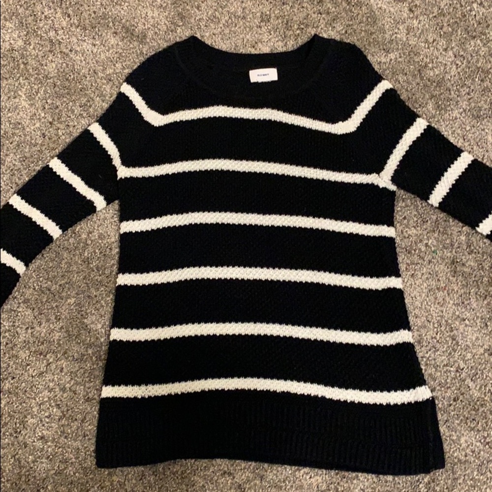 Old navy striped sweater